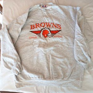 LA Logo Athletics brand size L sweatshirt with the Cleveland Browns logo